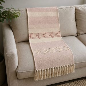 Premium Throw Pink Effel